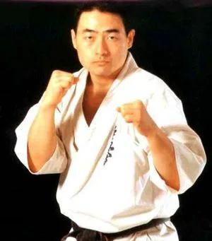 Kamaete dachi